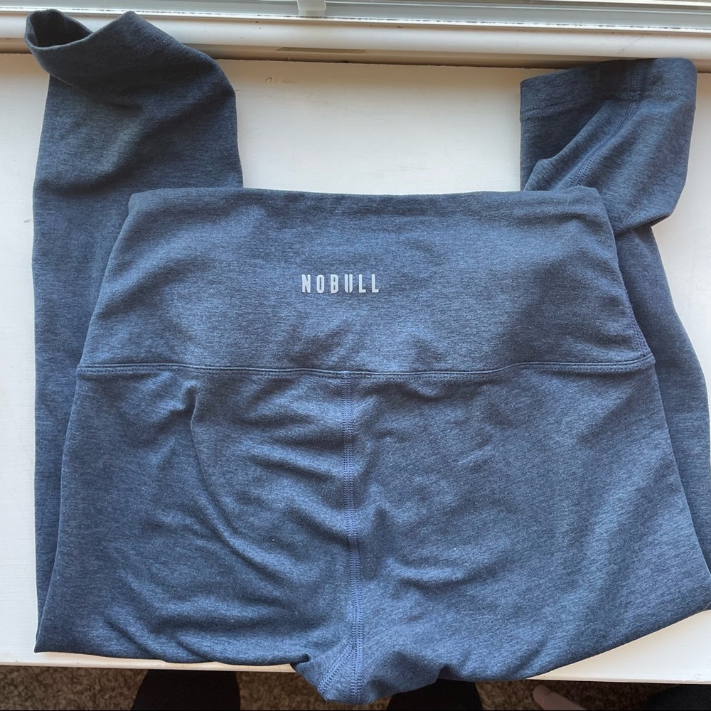 Nobull cropped leggings / midnight heather matte